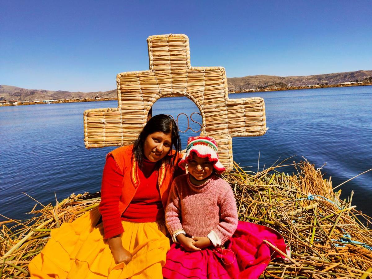 Uros Quechua'S Lodge Titicaca 푸노 외부 사진